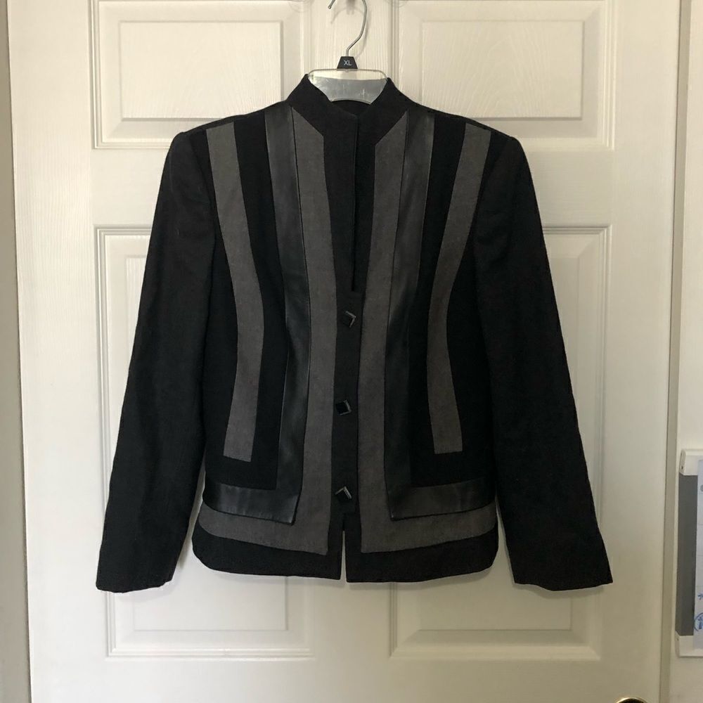 ALBERTO MAKALI Women’s Black/Gray Wool Blazer 10